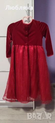 Плюшена Червена Рокля, снимка 2 - Детски рокли и поли - 51160435