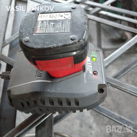 Зарядно и батерия 10.8, снимка 4 - Винтоверти - 37456688