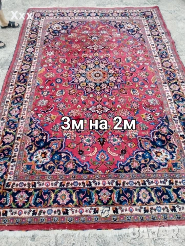 Ръчно тъкан вълнен персийски килим.Ирански.Антика за ценители.