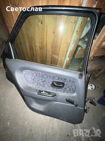 Задна лява врата за Рено Лагуна Renault Laguna врата, снимка 2 - Части - 39457870