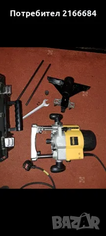 Оберфреза dewalt DW626-2300w, снимка 2 - Други инструменти - 48082882