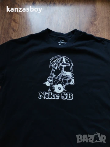 nike sb - страхотна мъжка тениска КАТО НОВА Л , снимка 5 - Тениски - 50926001