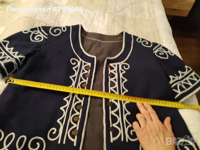 Български народни носии Елеци, снимка 12 - Антикварни и старинни предмети - 54082075