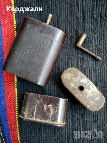 Бакелитена Мелничка TRUMP Рядка от ВСВ!, снимка 2 - Антикварни и старинни предмети - 31710710