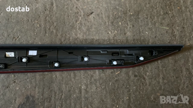 Лайсна за предна дясна врата на Шкода Суперб 3, снимка 6 - Части - 50715772