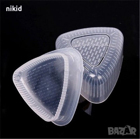 2 части триъгълни пластмасови форми кутии за суши хапки ориз Онигири форма, снимка 3 - Форми - 24340144