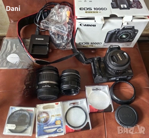 Фотоапарат Canon EOS 1000D DSLR