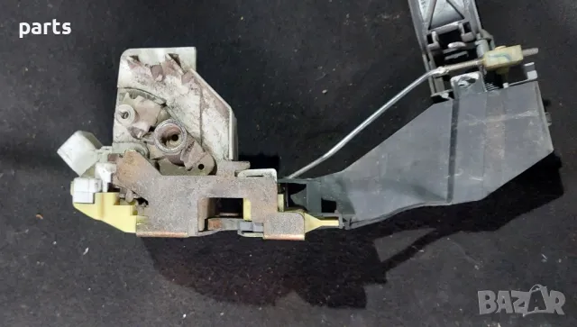 Предна Дясна Брава - Ключалка Форд Фокус Мк1 (3), снимка 5 - Части - 49216885