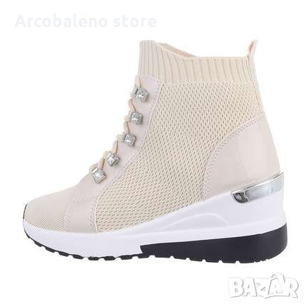Дамски боти на клин