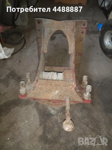 Стойка за резервна гума, снимка 3 - Гуми и джанти - 53036358