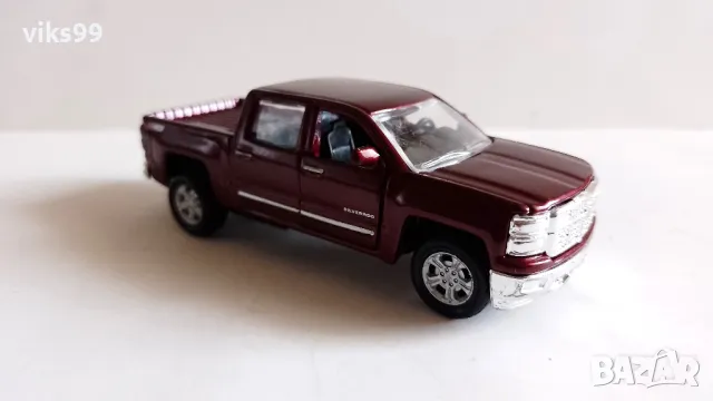 2014 Chevrolet Silverado 1500 Z71 Maisto 1:52, снимка 5 - Колекции - 49222275