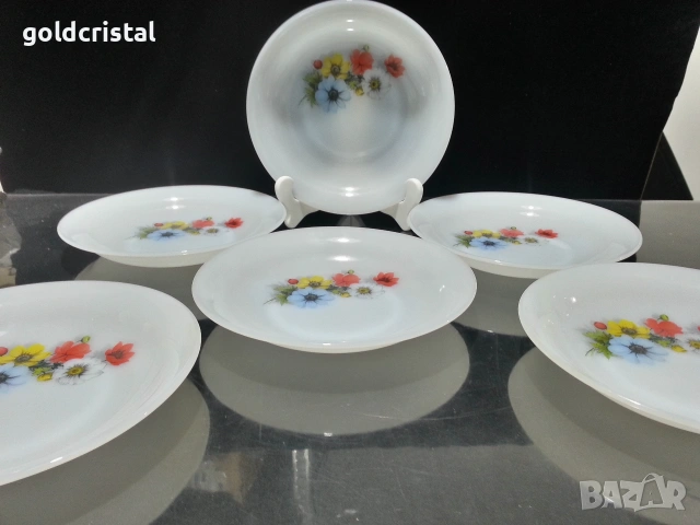 френски аркопал чинии дълбоки , снимка 2 - Антикварни и старинни предмети - 53237856