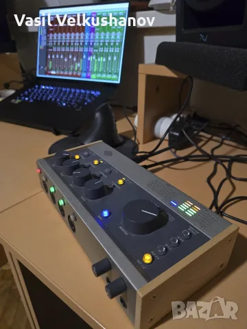 Universal Audio Volt 476p USB Audio Interface, Звукова карта, снимка 2 - Аудиосистеми - 56404866