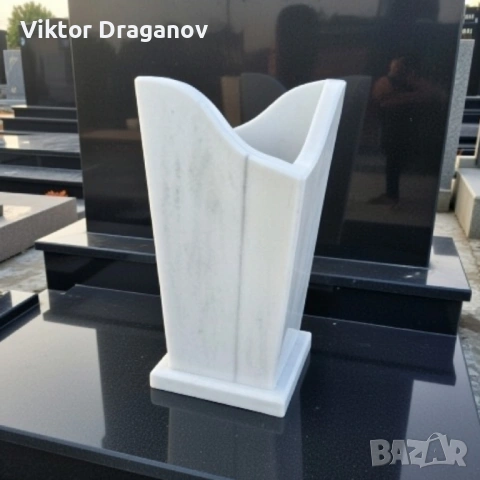 Мраморна ваза за гроб или градина, снимка 2 - Вази - 44876273