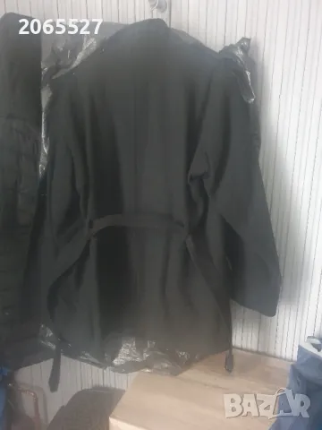 Мъжко палто, снимка 2 - Палта - 48141153