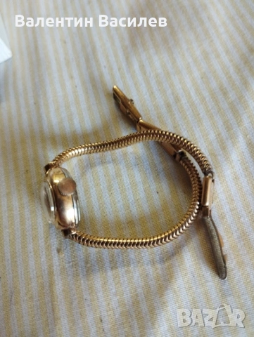 Дамски часовници , снимка 6 - Антикварни и старинни предмети - 54311833