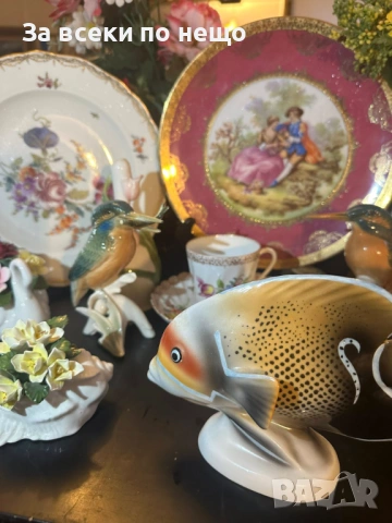 Hollohaza Hungary  Handpainted Porcelain Fish “ Рибата” Код P2257, снимка 5 - Антикварни и старинни предмети - 54241587