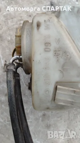 Mercedes-Benz E W210 Резервоар/резервоар за течност за миене на предното стъкло 2108690920, снимка 2 - Части - 48240460