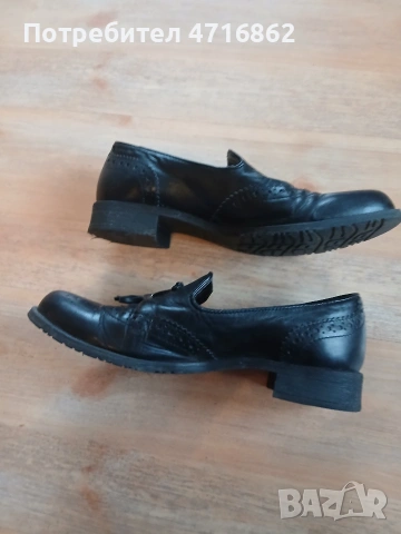 Дамски кожени обувки Fado, снимка 2 - Дамски ежедневни обувки - 54022329