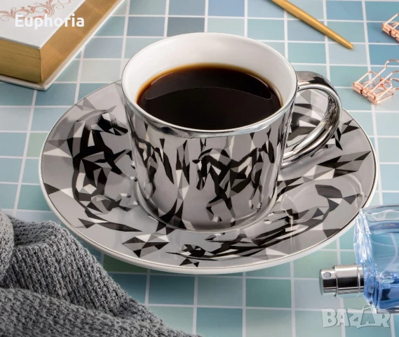 Огледална чаша