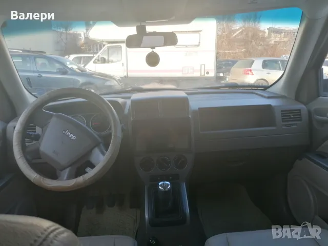 JEEP  Patriot 2,4 бензин 2007 год  за части ., снимка 3 - Автомобили и джипове - 48950562
