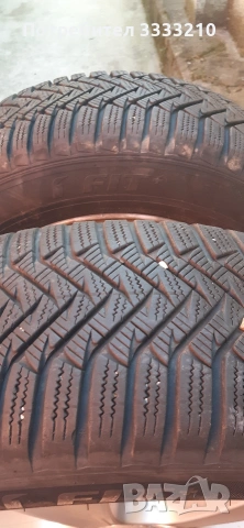 Два броя зимни гуми 215/60/16 цола 7мм.грайфер ДОТ 4023, снимка 3 - Гуми и джанти - 53961153