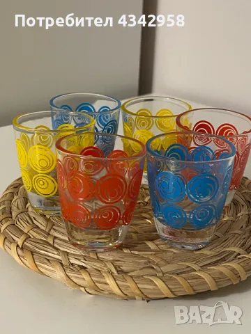 Jahre Rockabilly. 1950г. Ретро чаши. 