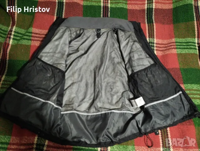 Ветроустойчиво яке с качулка Ветровка, снимка 12 - Якета - 48164687