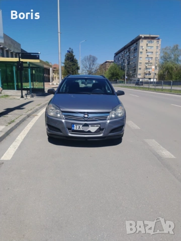 Опел Астра 1.6 Газ-бензин, снимка 4 - Автомобили и джипове - 54320282