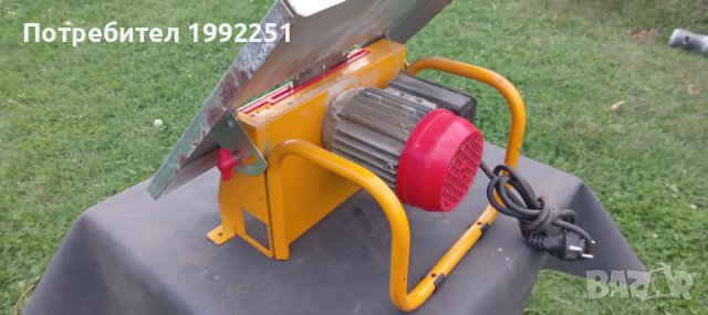 Настолен циркуляр НОМЕР 90. Bullcraft. 700W. 2000обор/мин. 220мм диск. 30мм дълбочина на рязане. До , снимка 6 - Циркуляри - 38066390