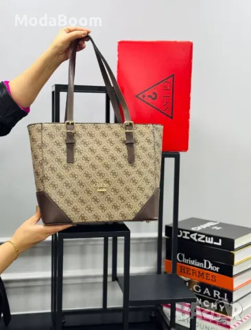 Michael Kors дамски чанти Различни цветове , снимка 9 - Чанти - 48588325