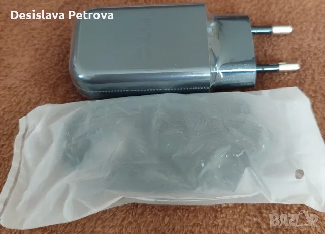 Чисто ново зарядно HTC с 1метър кабел USB  A към micro USB,  2A, снимка 1