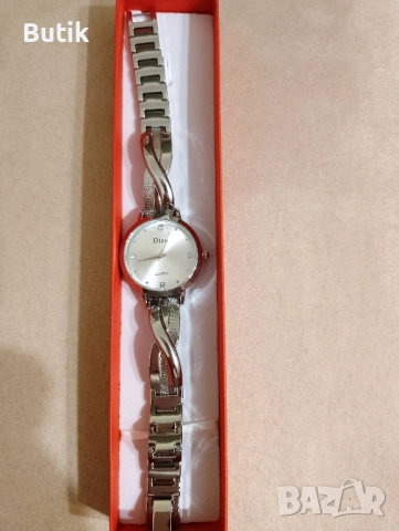 Дамски кварцов часовник , снимка 4 - Дамски - 52460213