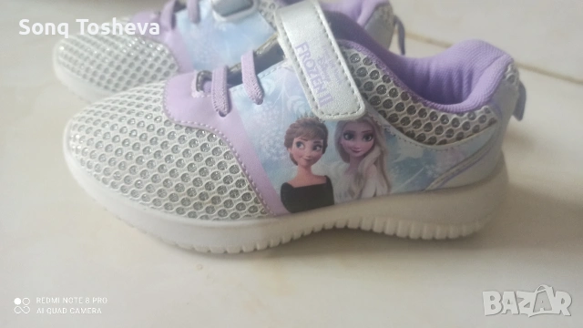 маратонки Елза и Ана-30 номер, снимка 2 - Детски маратонки - 53093723