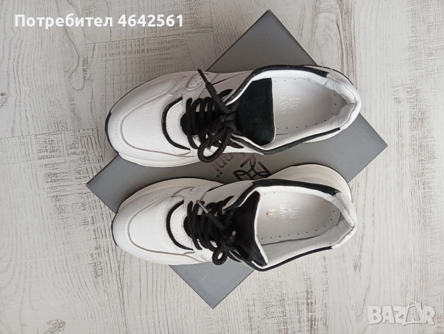 Дамски маратонки, снимка 4 - Маратонки - 54320314