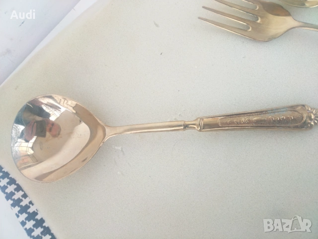 Италиaнски Vintage сервиз от посребрени прибори Silver Plated Made in Italy Продавам изключително ел, снимка 5 - Прибори за хранене, готвене и сервиране - 53901321