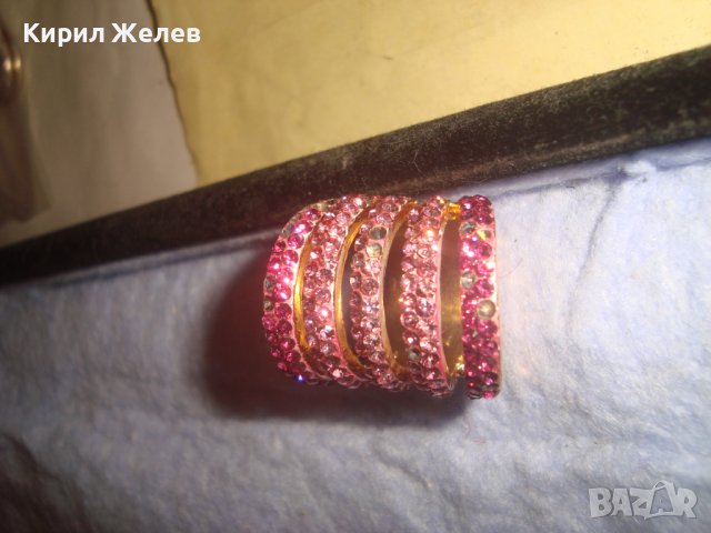 ПОЗЛАТЕН МЕДЕН АЖУРЕН МОДЕН АРТ ПРЪСТЕН с РОЗОВИ КРИСТАЛЧЕТА 5464, снимка 10 - Пръстени - 37510248