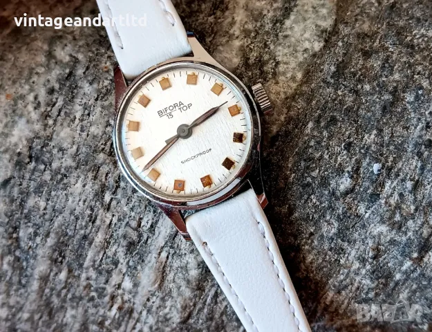 Часовник Bifora 15 top, работи, снимка 3 - Антикварни и старинни предмети - 47483557
