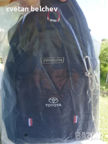 Продавам нова мъжка малка чантичка за рамо., снимка 4 - Чанти - 50421348