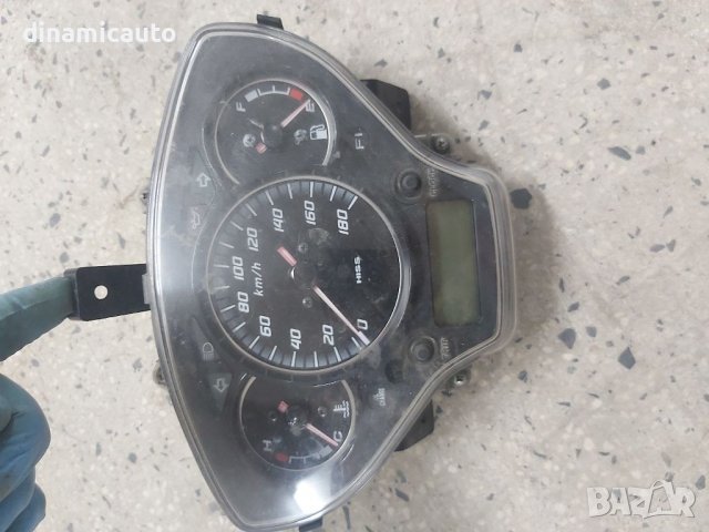 Пластмаси Honda Sh 300i , снимка 4 - Части - 36897245