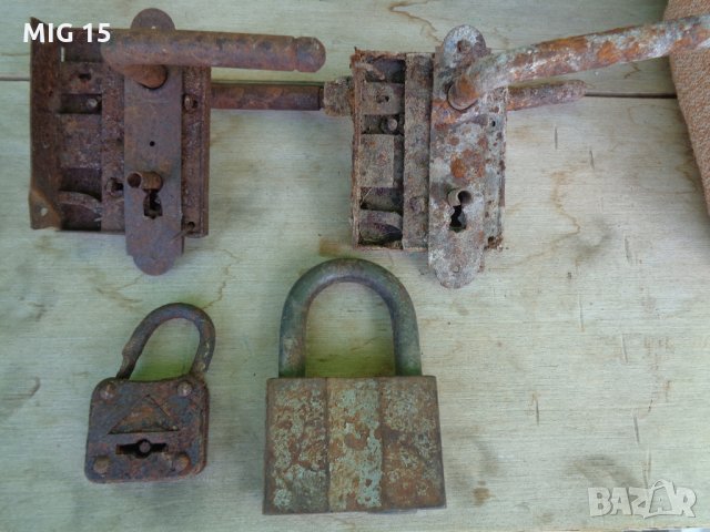 Стари брави и катинари, снимка 1