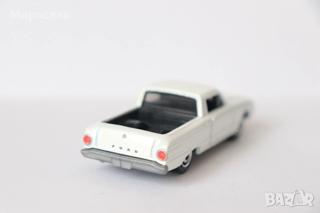 1/64 MATCHBOX FORD FALCON RANCHERO КОЛИЧКА МОДЕЛ, снимка 5 - Колекции - 52919094