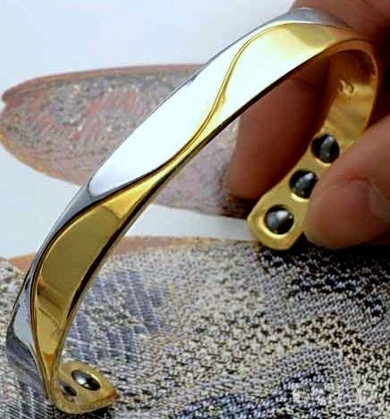 Изискана нано гривна с 9к бяло и жълто попълнено злато