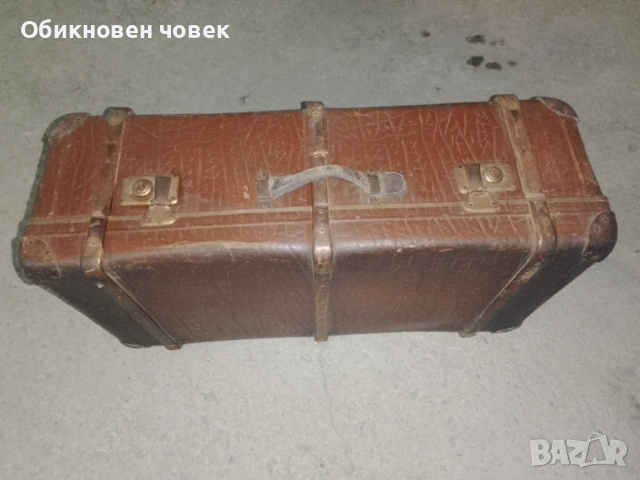 Голям ретро-куфар, снимка 2 - Антикварни и старинни предмети - 54140089