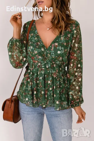 Дамска блуза в тъмнозелено с дълъг ръкав и флорален принт, снимка 1