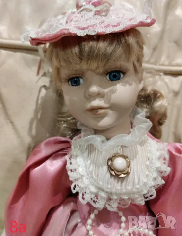 Порцеланова кукла , снимка 1