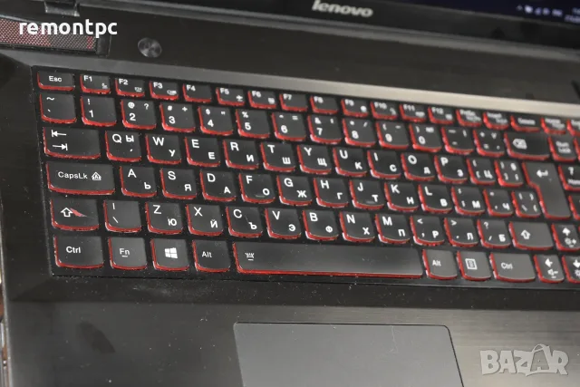 Геймърски лаптоп с видео карта и 4 ядрен / 8 нишков процесор . Lenovo Y500 I7 3630, снимка 2 - Лаптопи за игри - 55833791