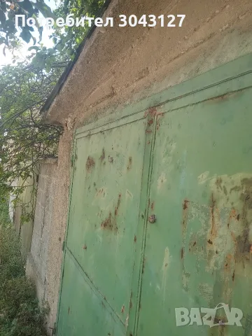 Метална двукрила гаражна врата (260/201 см)