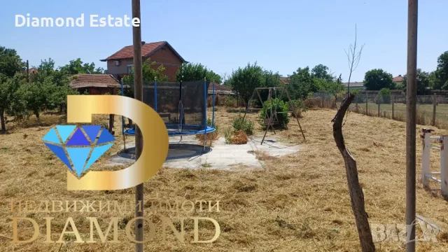 Триетажна къща в село Сърнево, обл. Стара Загора, снимка 2 - Къщи - 55833598