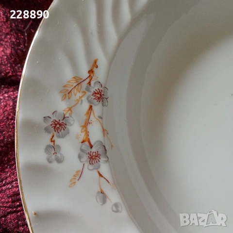 Български порцелан , снимка 18 - Антикварни и старинни предмети - 46727797